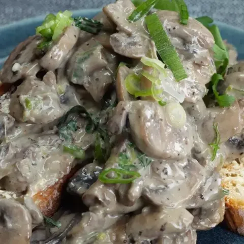Vegan Creamy Garlic Mushroom Toast Bosh TV