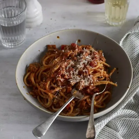 Vegan 'Meaty' Spag Bol Bosh TV