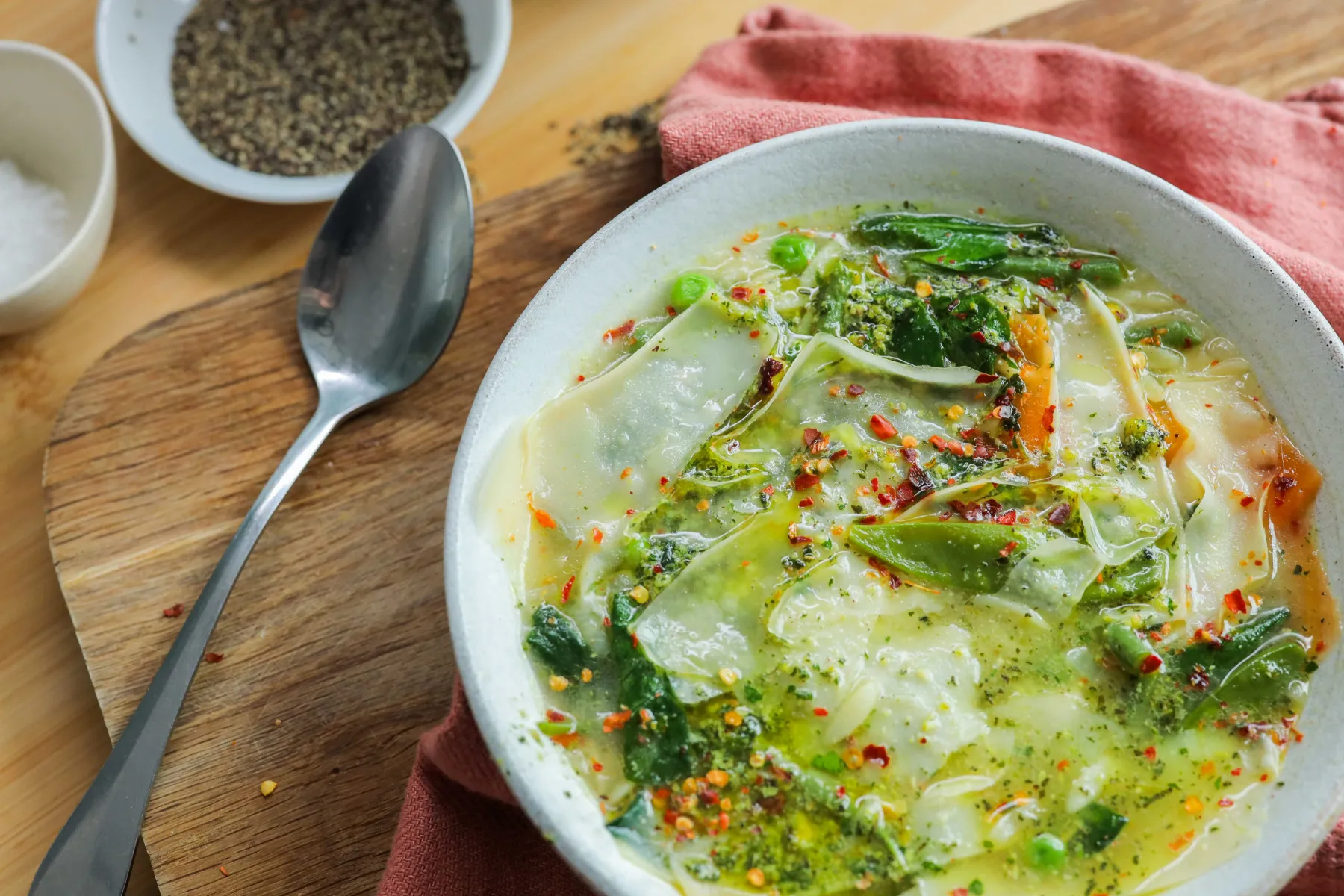 Green-Minestrone-1-min (1).jpg