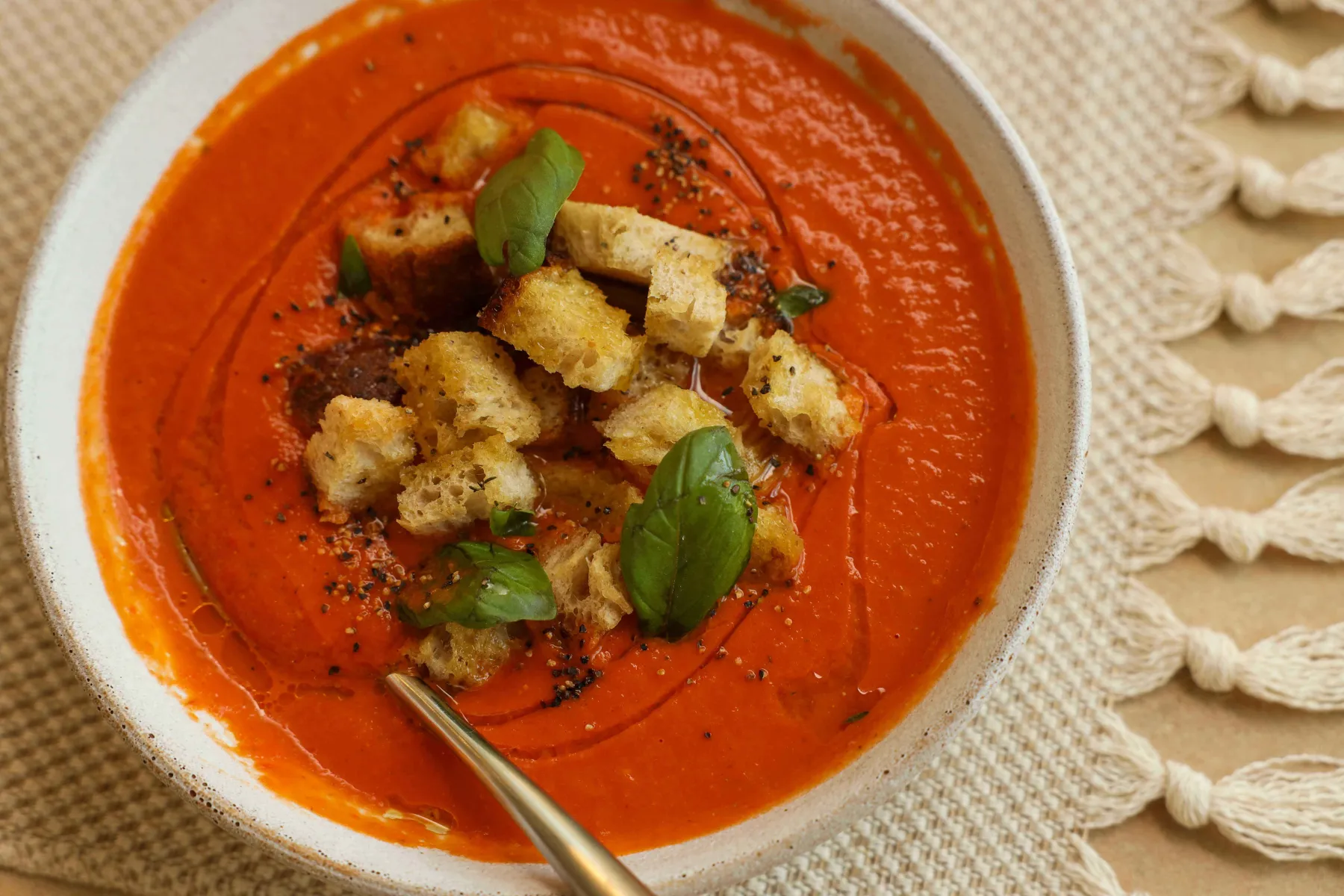 RoastedTomatoSoup-2 (1).jpg