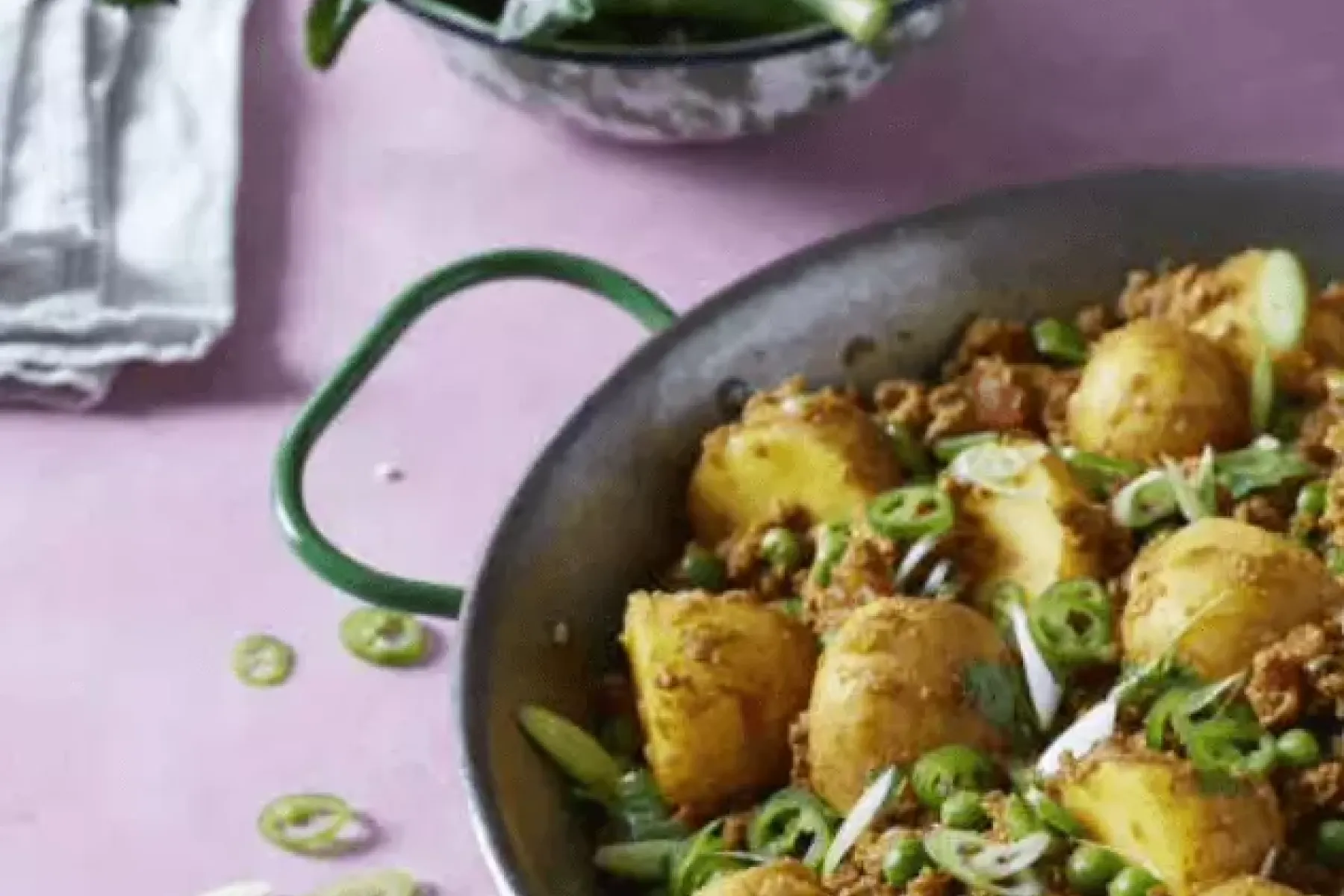 Vegan Keema Aloo Bosh TV