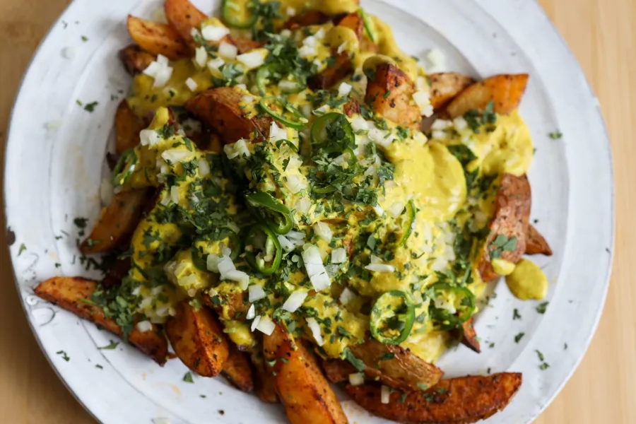 LoadedKormaFries-1-min.jpg