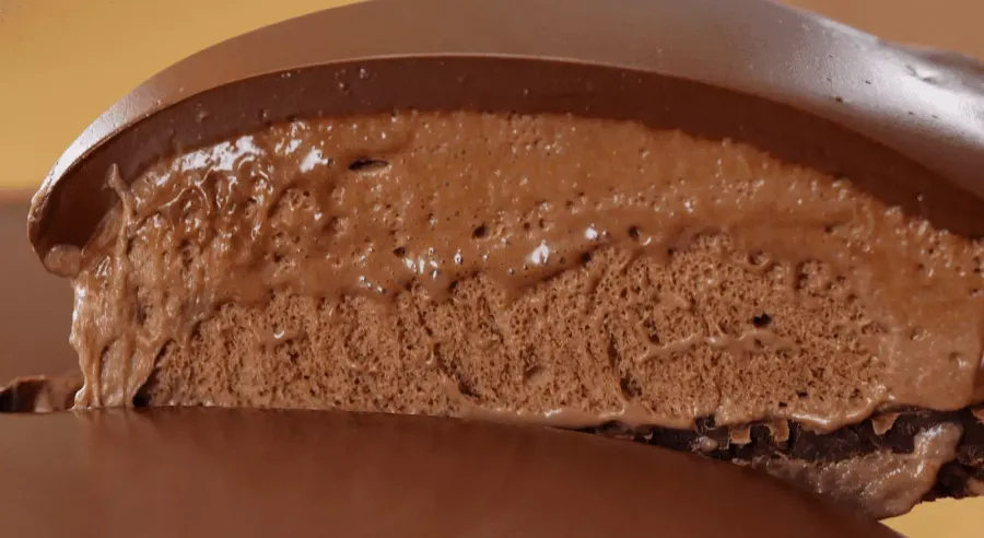 Vegan Chocolate Mousse Cake + overnight Bosh TV