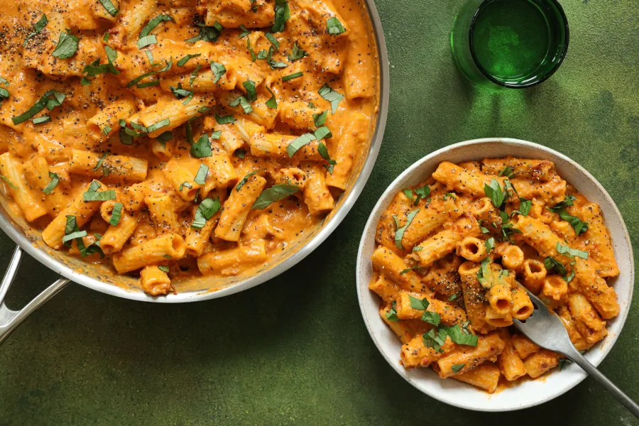 Vegan Hummus Pasta BOSHTV
