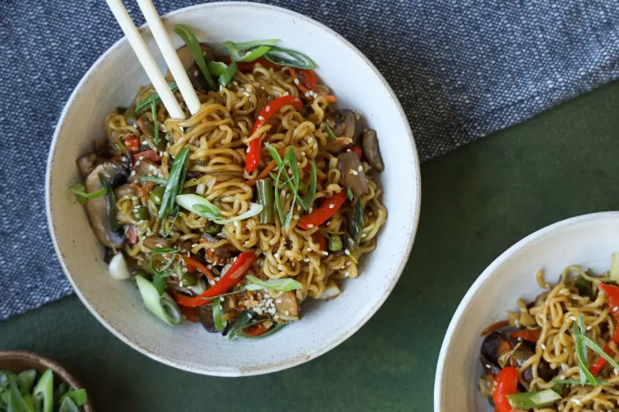 Vegan Instant Ramen Stir Fry Bosh TV